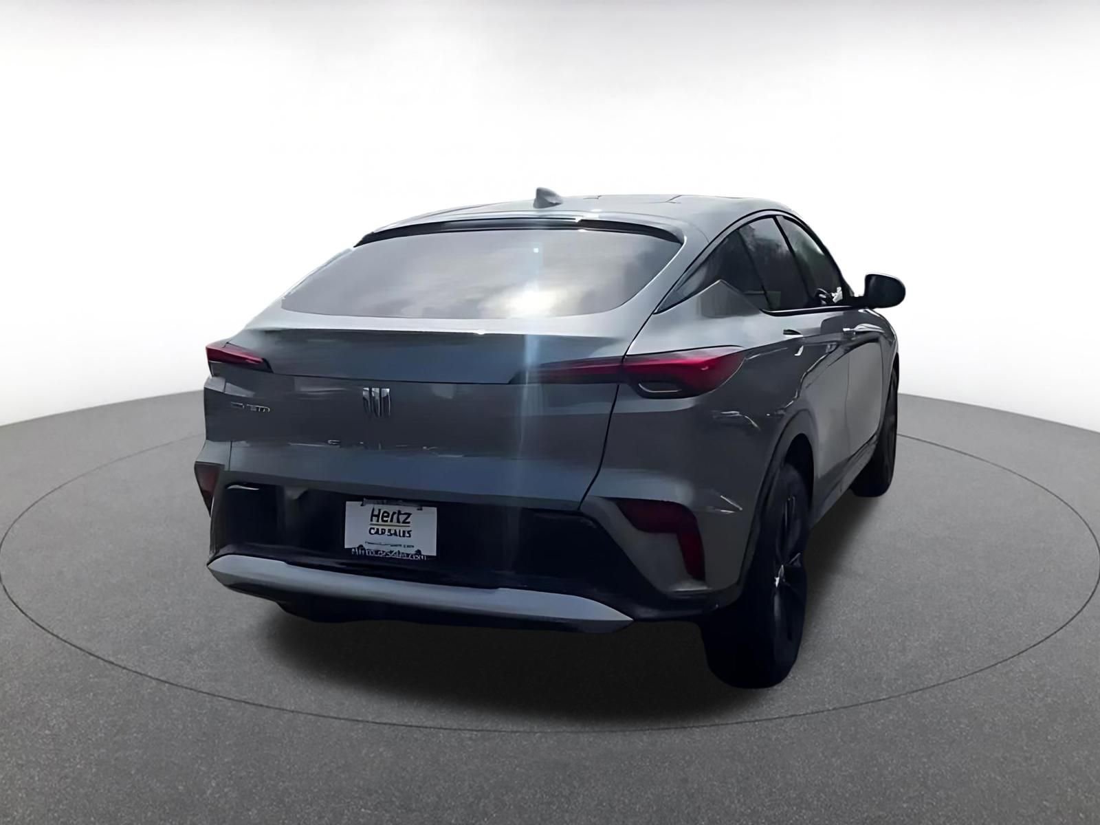 Used 2025 Buick Envista Sport Touring image 14