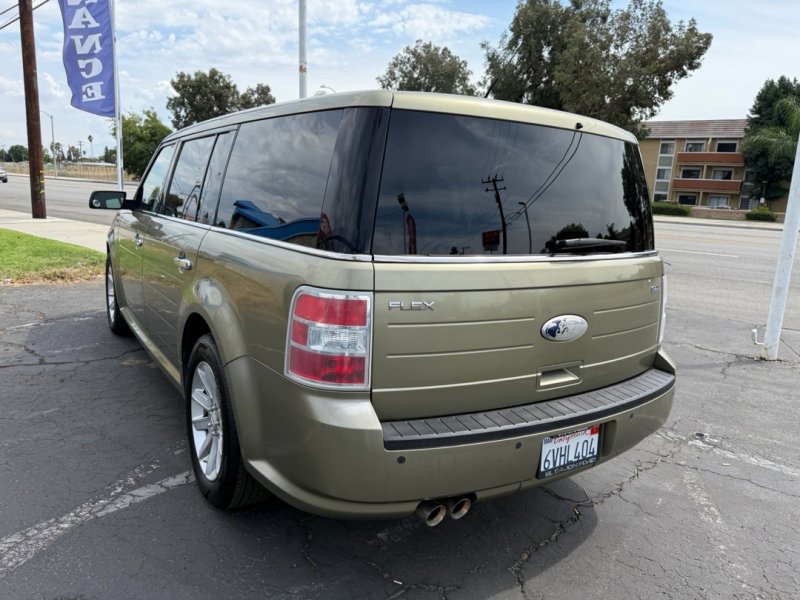 Used 2012 Ford Flex SEL w/ Equipment Group Order Code image 6