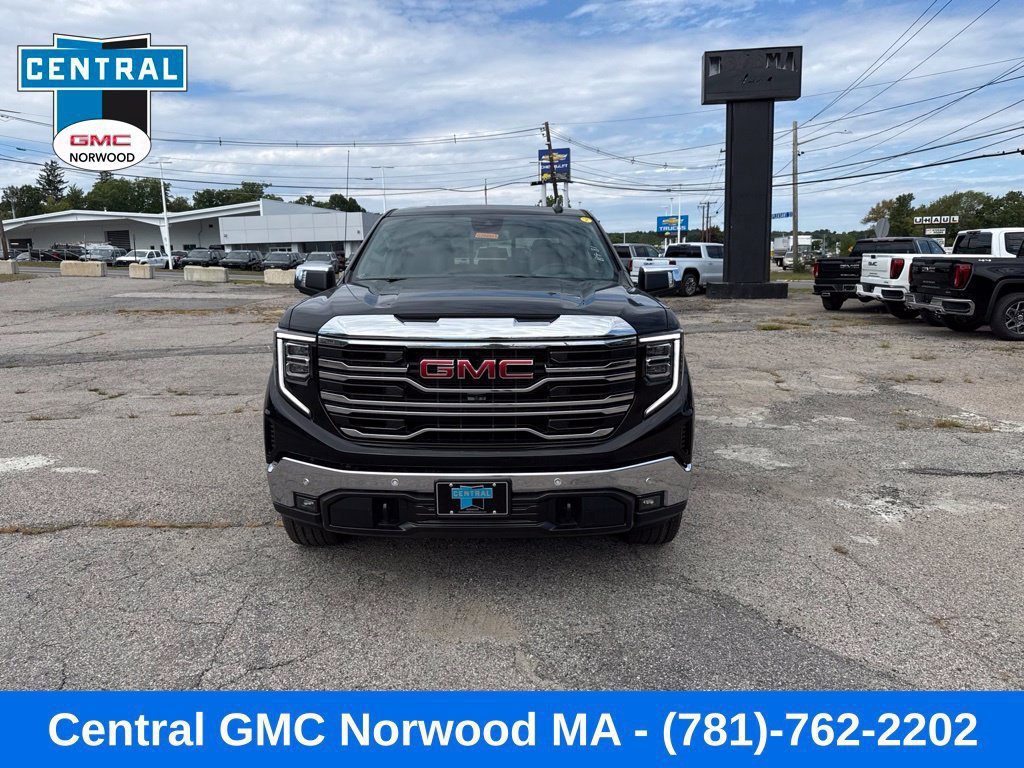 New 2026 GMC Sierra 1500 SLT w/ SLT Premium Plus Package AWD/4WD image 9