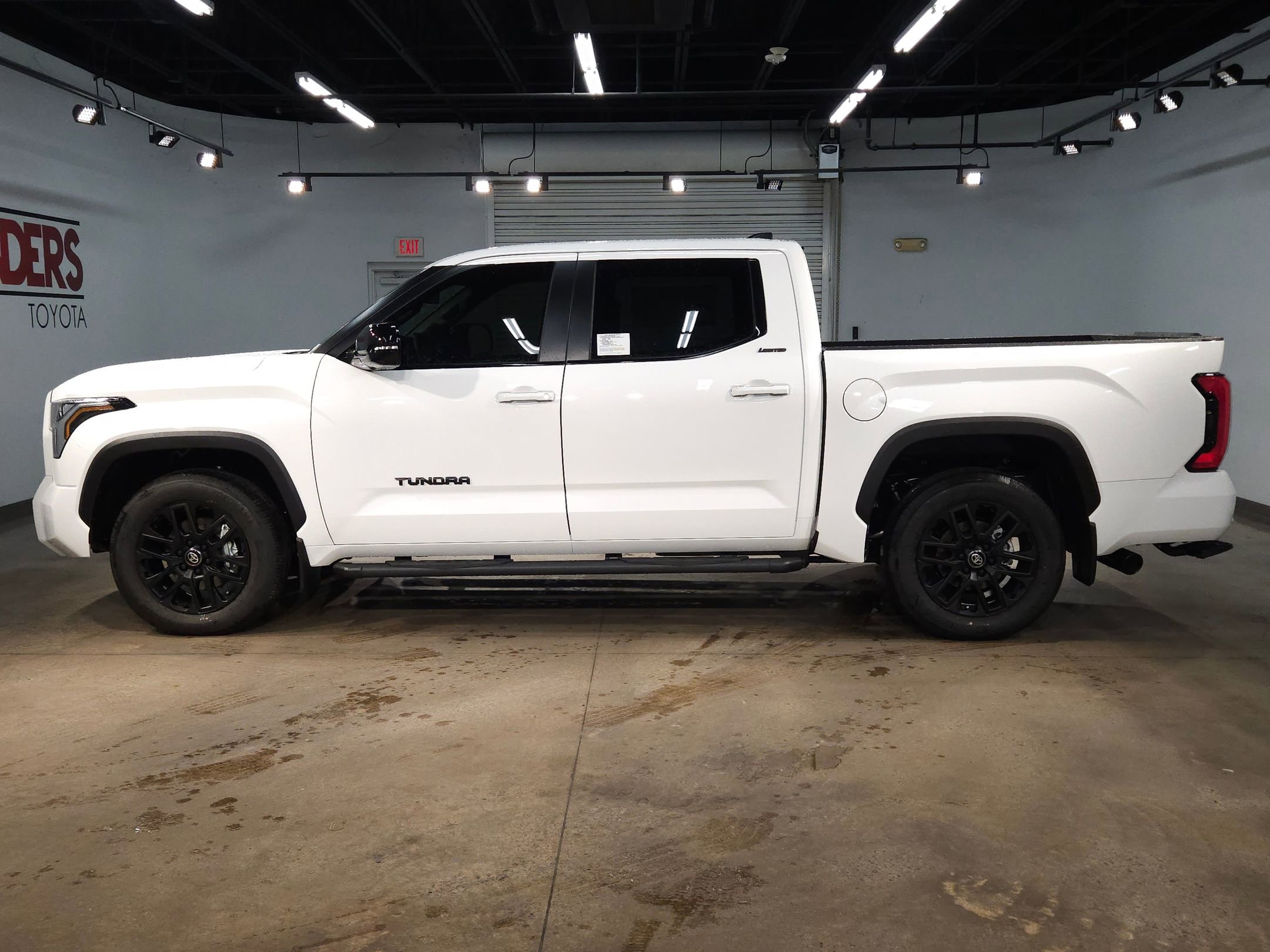 New 2026 Toyota Tundra Limited image 4