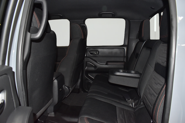 Used 2024 Nissan Frontier PRO-4X w/ Technology Package AWD/4WD image 16