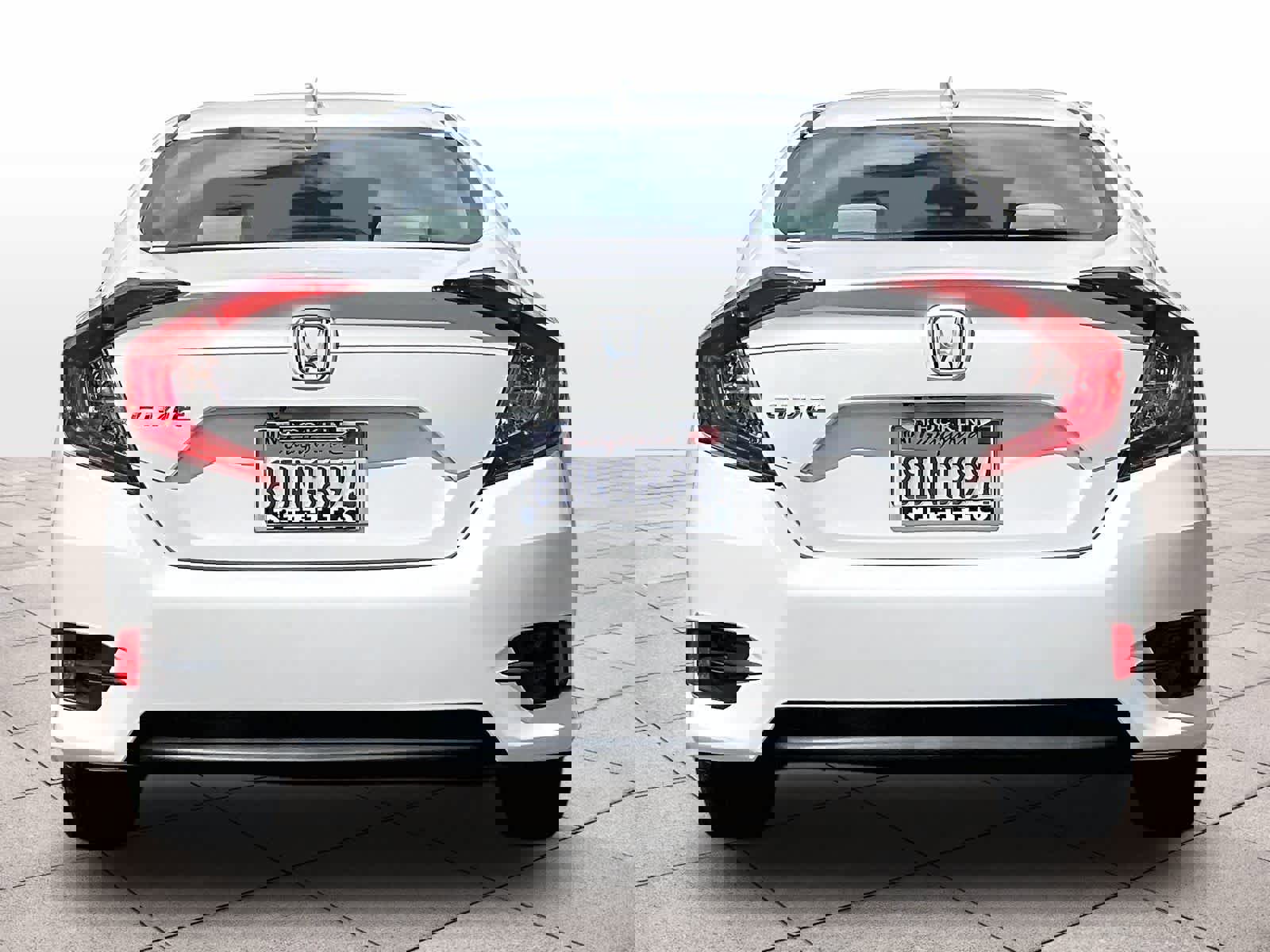 Used 2018 Honda Civic EX image 6