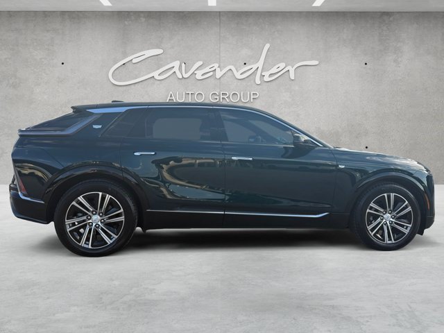 Certified 2026 Cadillac Lyriq Luxury AWD/4WD image 21