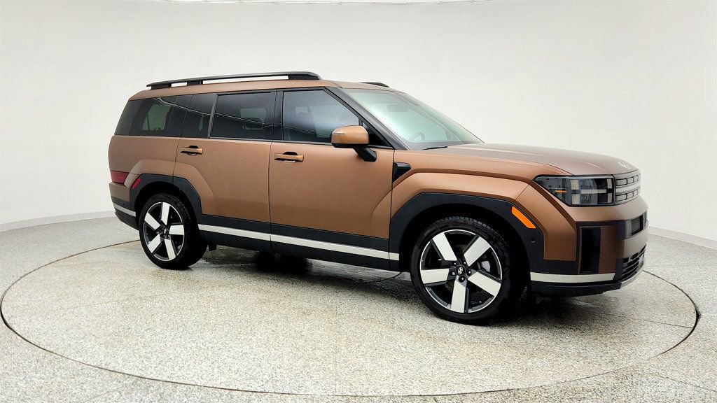 Used 2024 Hyundai Santa Fe Limited image 3
