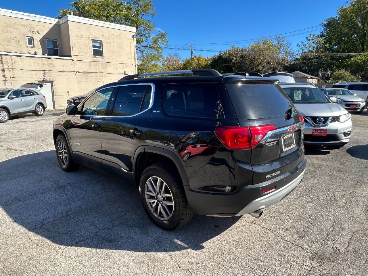 Used 2018 GMC Acadia SLE w/ Driver Alert Package I image 12