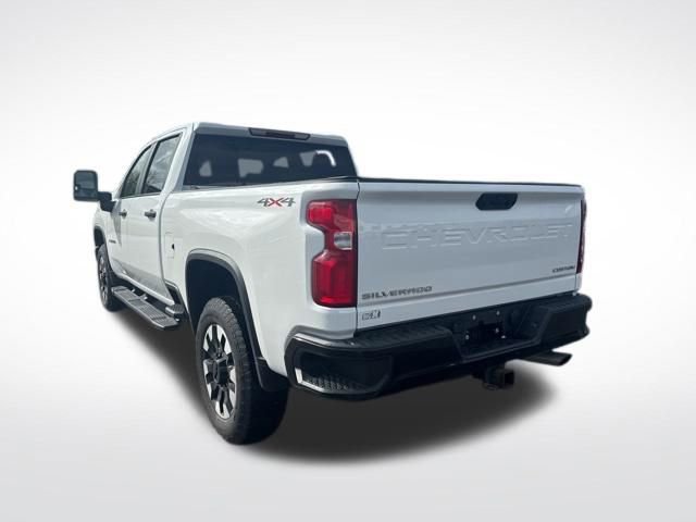 Used 2020 Chevrolet Silverado 2500 Custom w/ Custom Value Package image 3