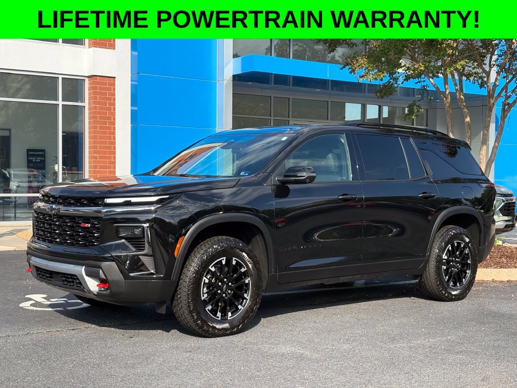 Used 2025 Chevrolet Traverse Z71 w/ Driver Confidence Package