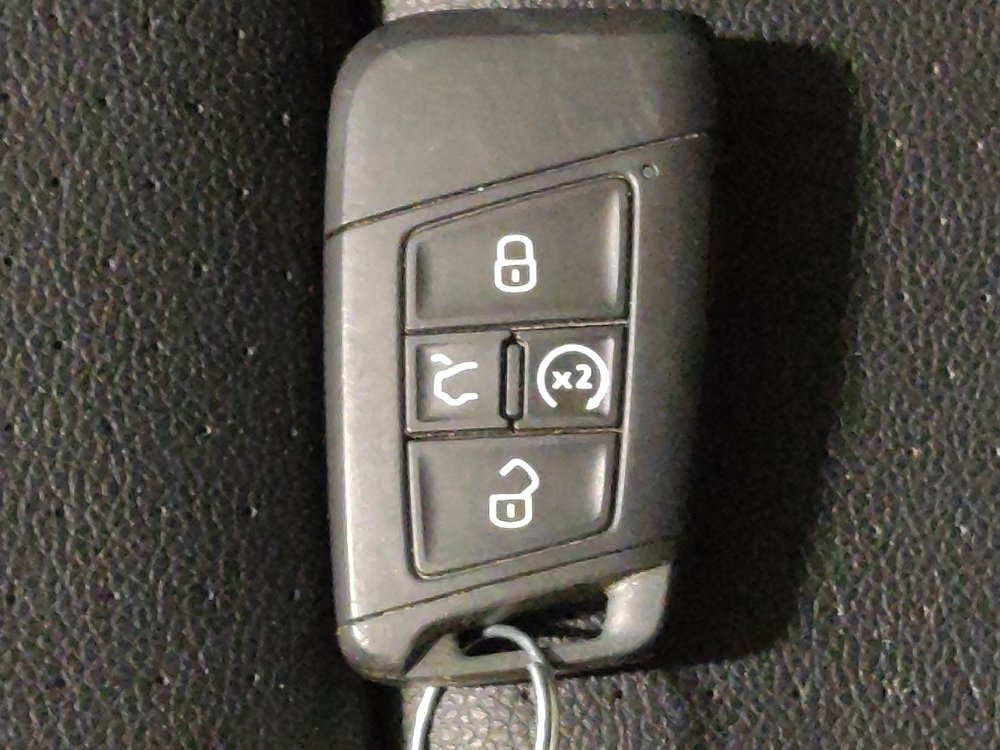 Used 2022 Volkswagen Atlas SE image 32