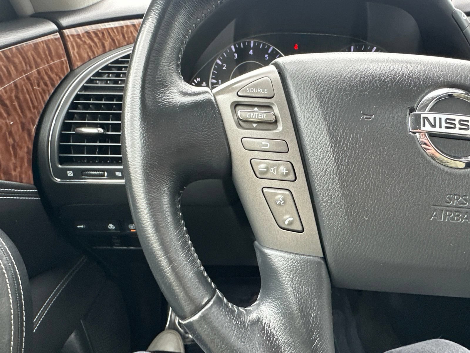 Used 2020 Nissan Armada Platinum w/ Captain's Chairs Package AWD/4WD image 56