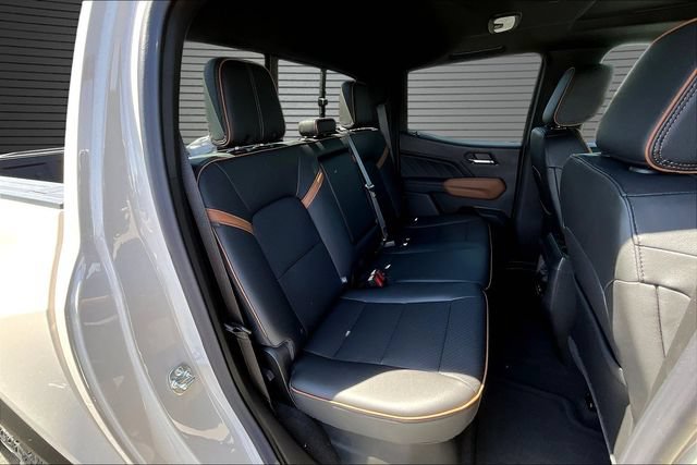 New 2026 GMC Canyon AT4 w/ Technology Plus Package AWD/4WD image 10
