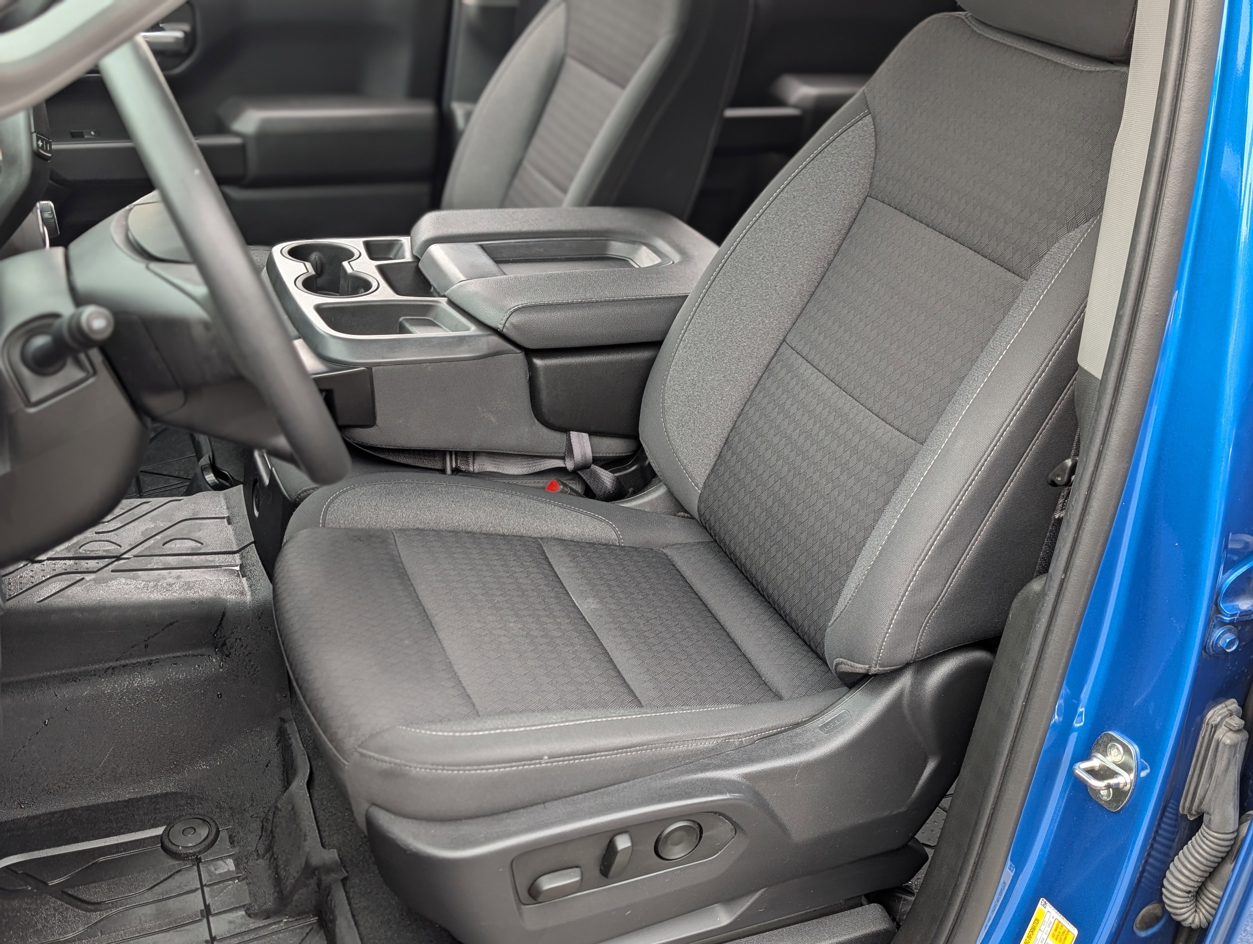 Used 2022 Chevrolet Silverado 1500 Custom image 16