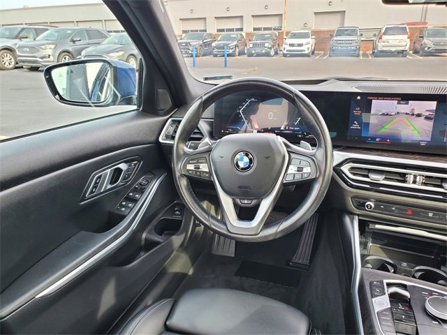 Used 2023 BMW 330i xDrive Sedan w/ Premium Package image 9