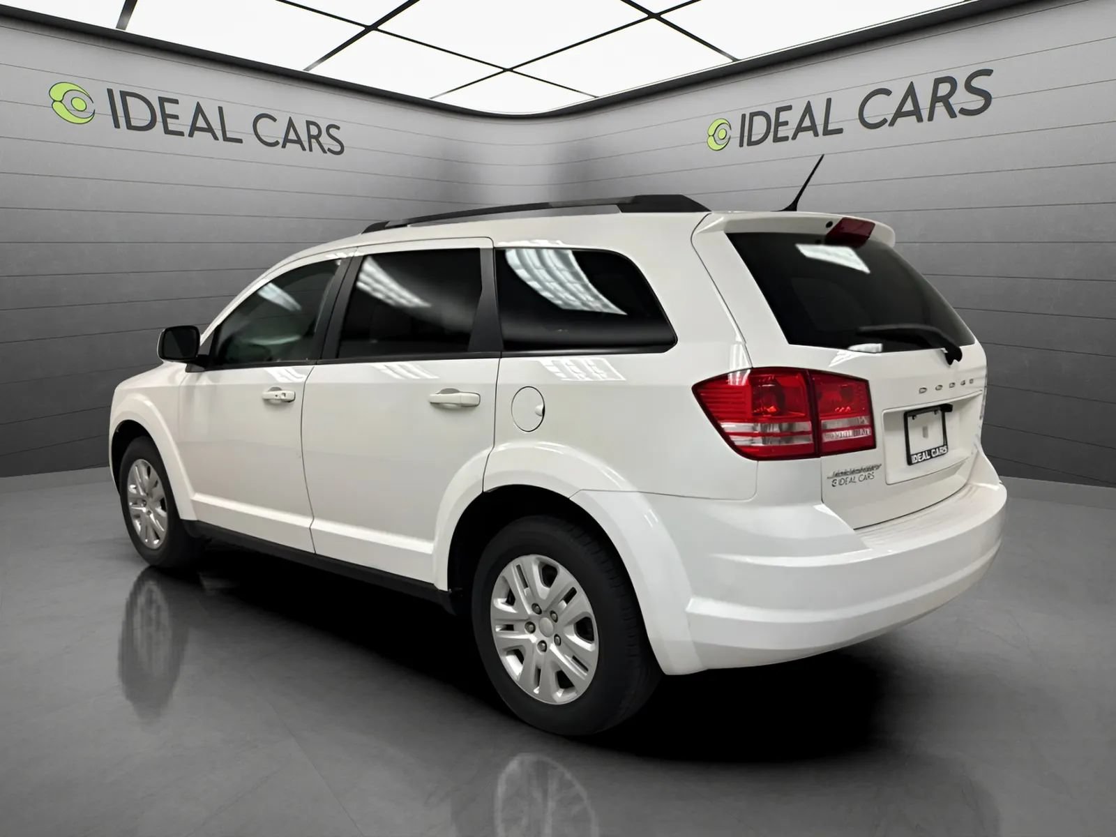 Used 2017 Dodge Journey SE FWD image 7