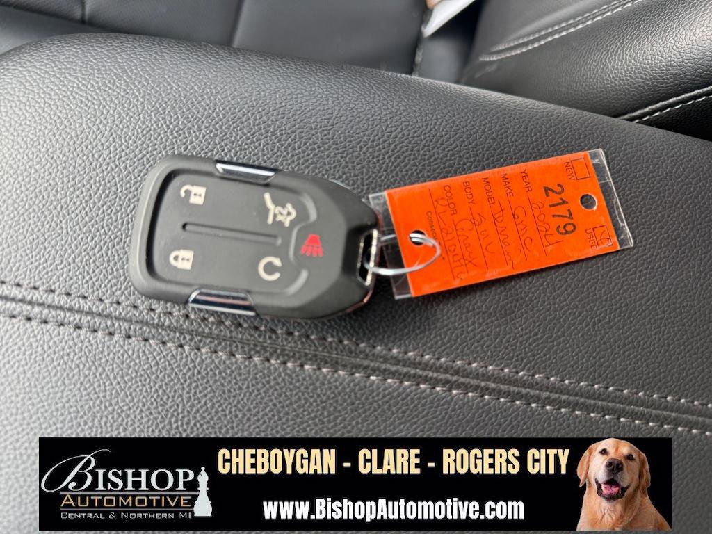 Used 2024 GMC Terrain SLT image 31