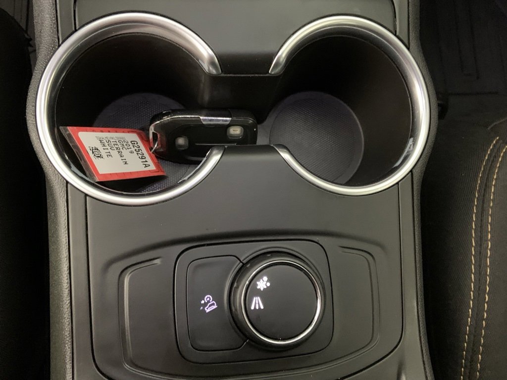 Used 2019 GMC Terrain SLE image 14