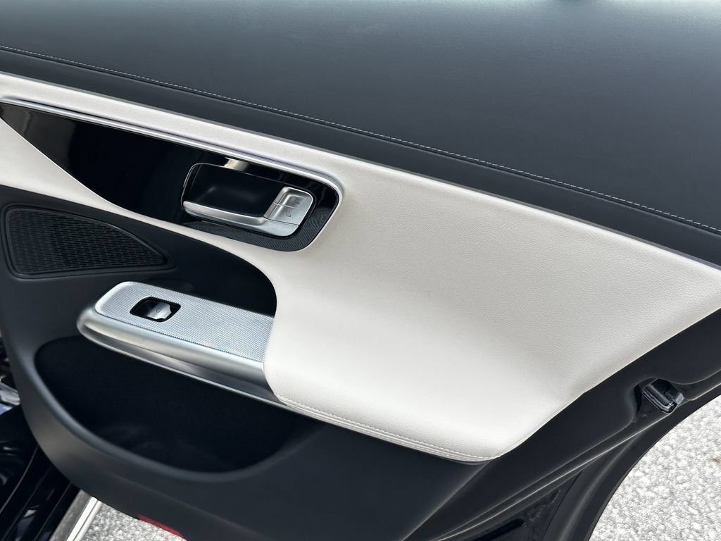 Certified 2026 Mercedes-Benz E 350 4MATIC Sedan image 19