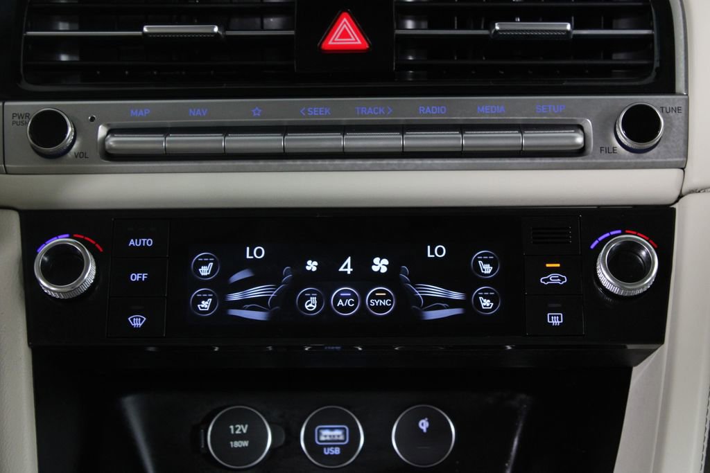 Used 2026 Genesis G70 2.5T Prestige RWD image 20