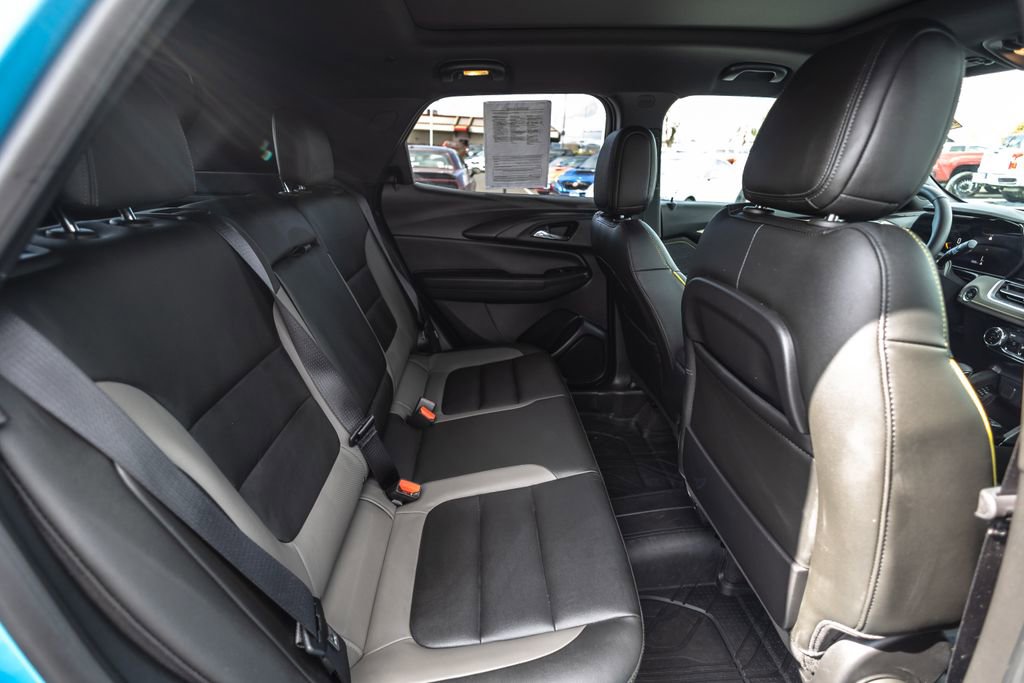 Used 2025 Chevrolet TrailBlazer ACTIV w/ Convenience Package image 30