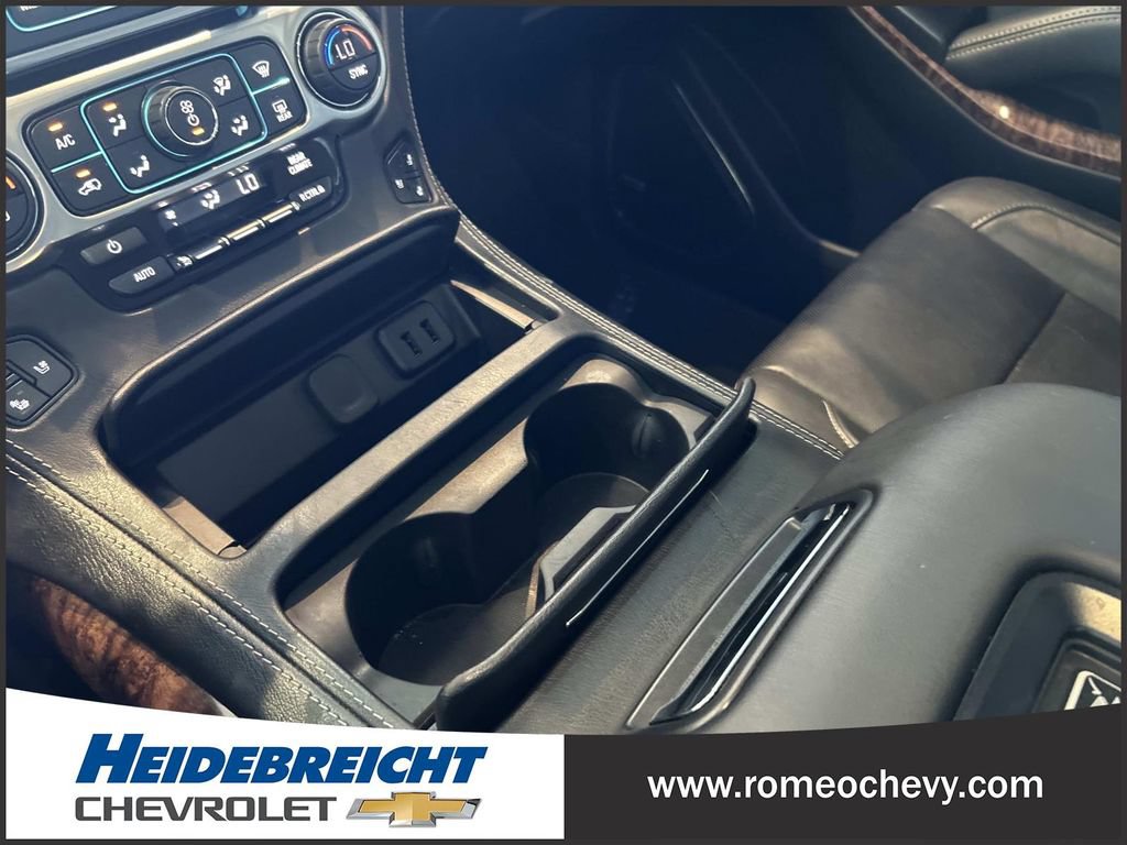 Used 2020 Chevrolet Tahoe Premier AWD/4WD image 25