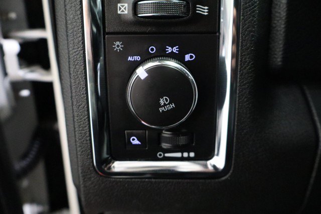 Used 2018 RAM 2500 Laramie AWD/4WD image 36