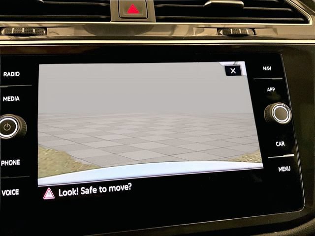 Used 2024 Volkswagen Tiguan SEL R-Line AWD/4WD image 20