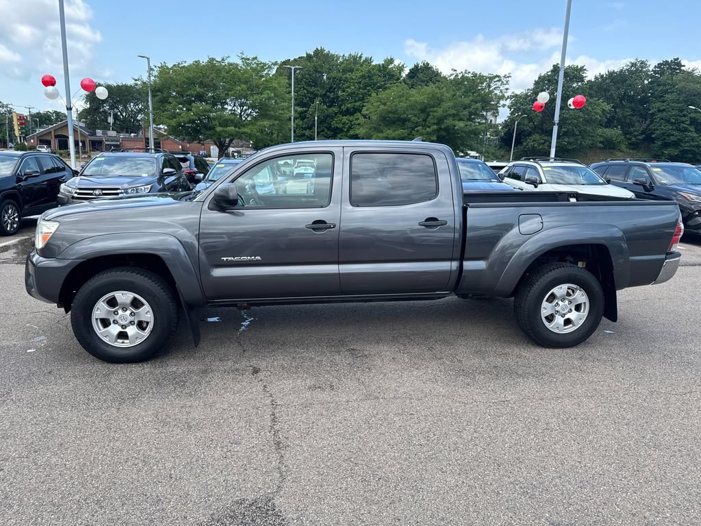 Used 2015 Toyota Tacoma 4x4 Double Cab w/ SR5 Package image 4