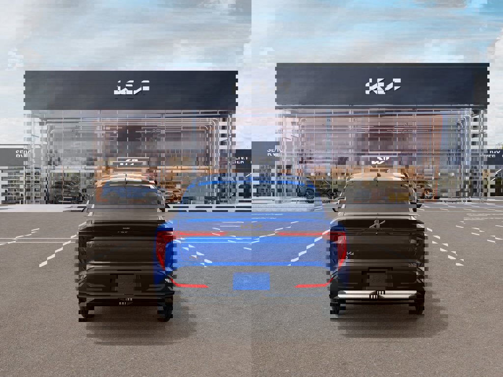 New 2025 Kia K4 LXS image 5