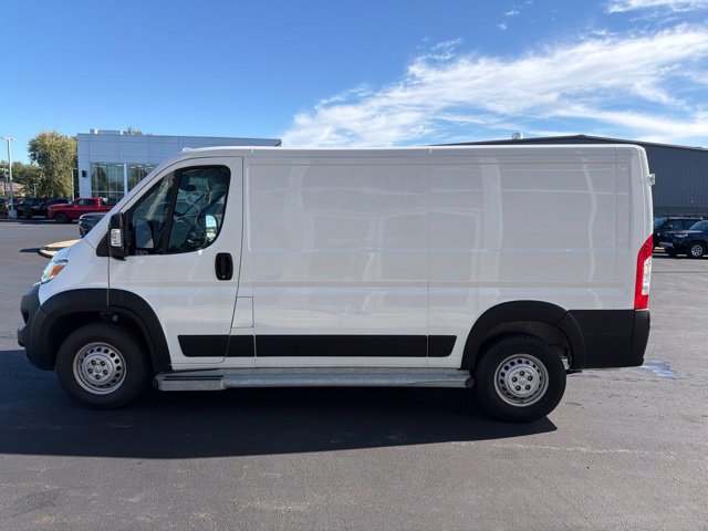 Used 2025 RAM ProMaster 2500 w/ U-Haul Equipment Group FWD image 4