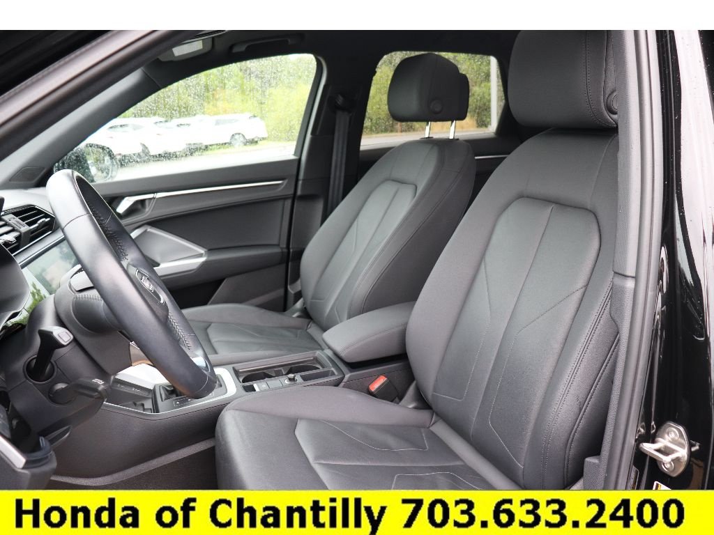 Used 2020 Audi Q3 2.0T Premium Plus w/ Premium Plus Package AWD/4WD image 21