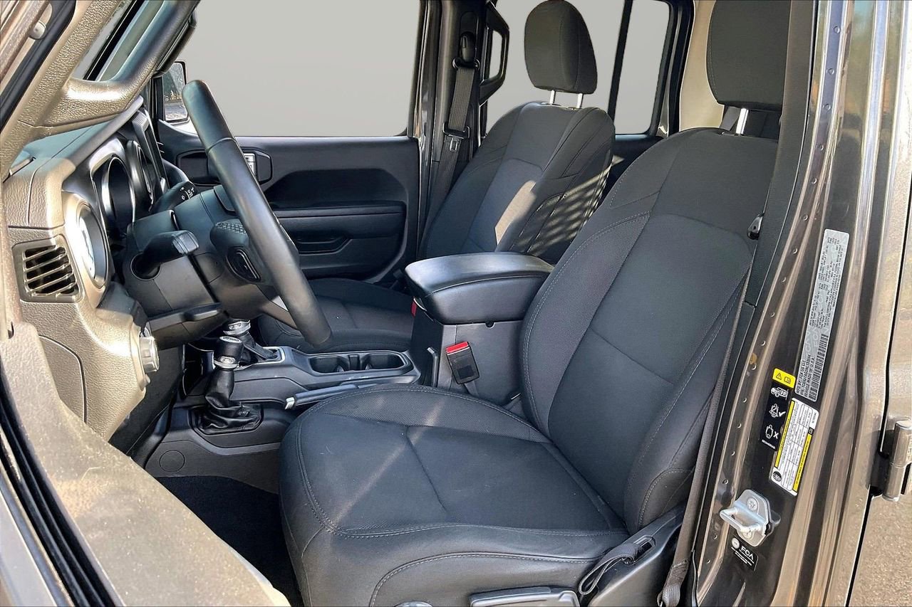 Certified 2022 Jeep Gladiator Sport image 21