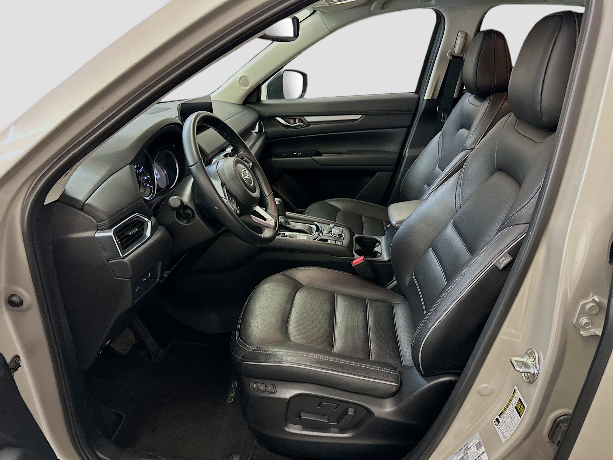 Used 2025 MAZDA CX-5 AWD 2.5 S w/ Preferred Package image 13