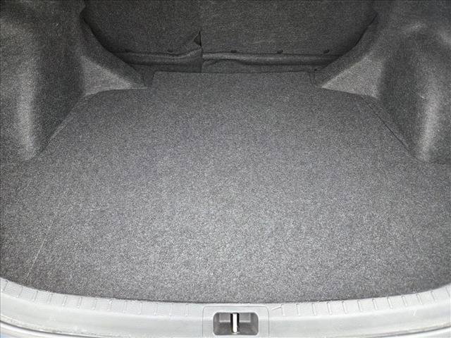 Used 2018 Toyota Corolla SE image 6