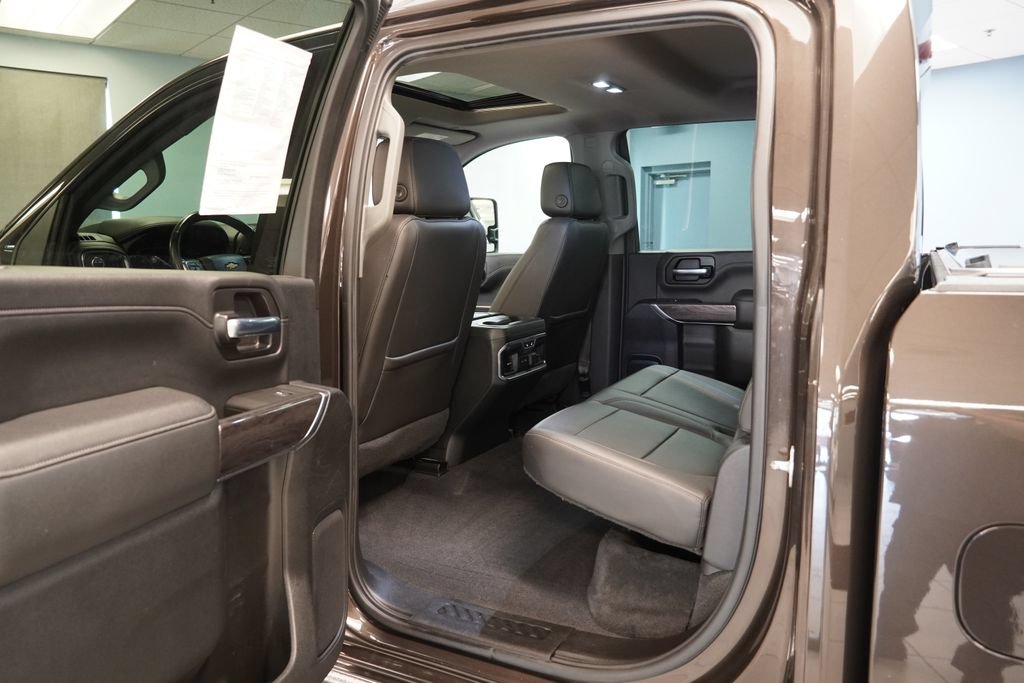 Used 2020 Chevrolet Silverado 2500 LTZ AWD/4WD image 18