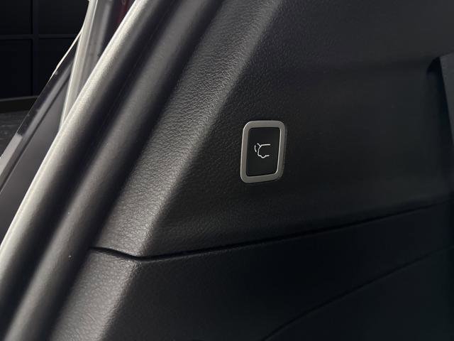 New 2026 Chrysler Pacifica Select image 15