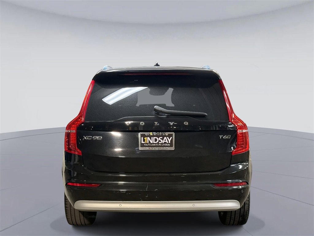 Used 2022 Volvo XC90 T6 Momentum w/ Advanced Package image 11