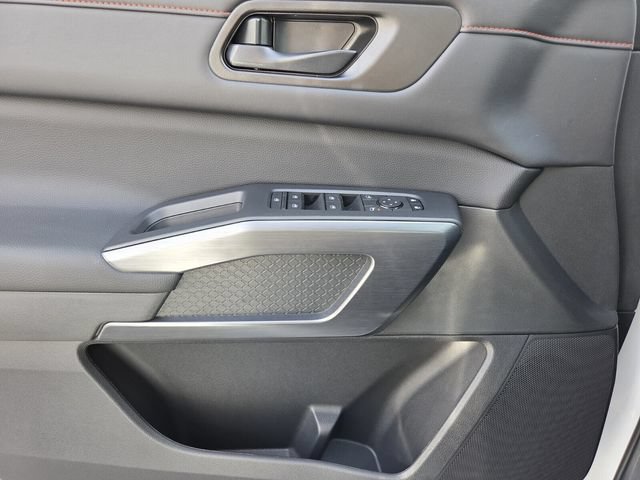 New 2026 Nissan Pathfinder Rock Creek w/ Rock Creek Premium Package AWD/4WD image 23