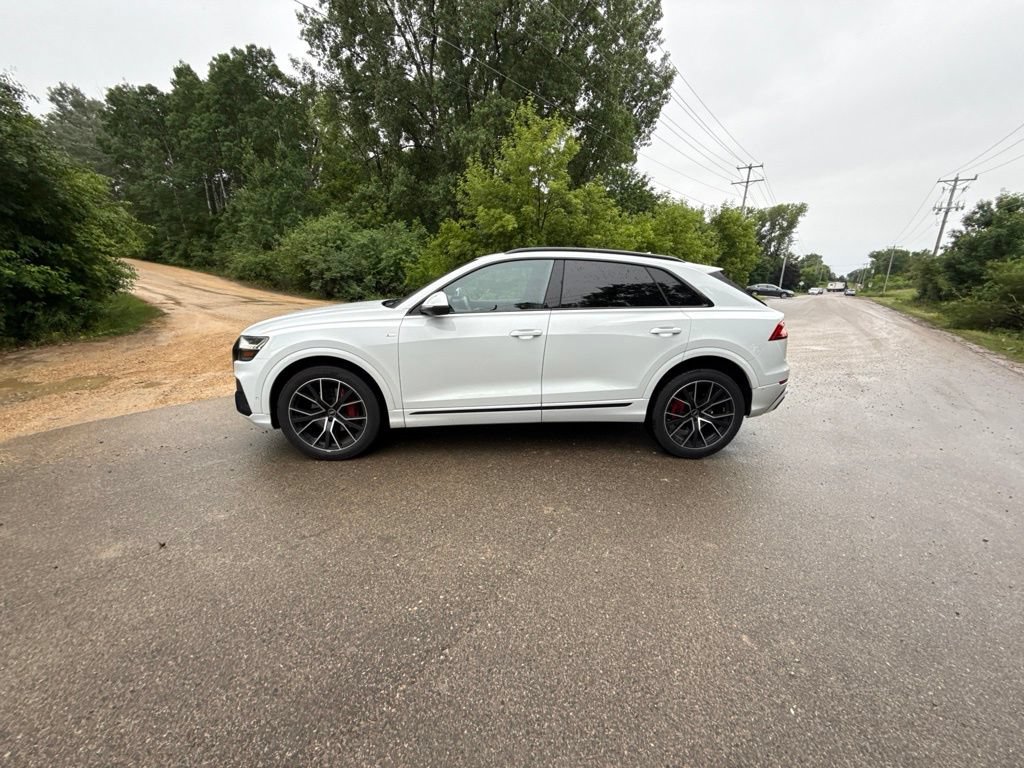 Used 2021 Audi Q8 Premium Plus AWD/4WD image 13