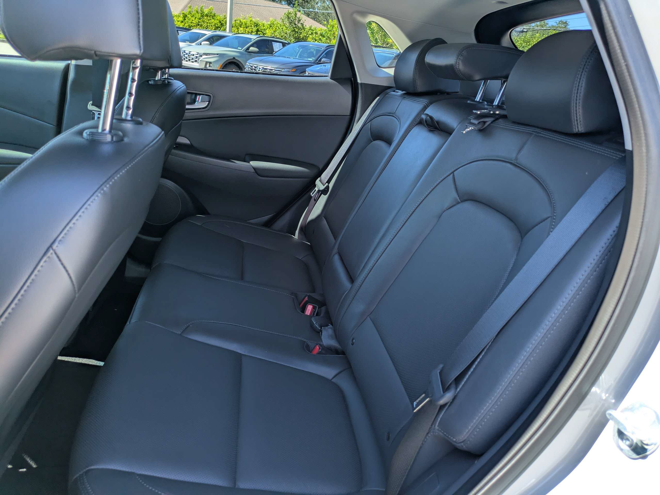 Certified 2023 Hyundai Kona Limited w/ Cargo Package FWD image 12