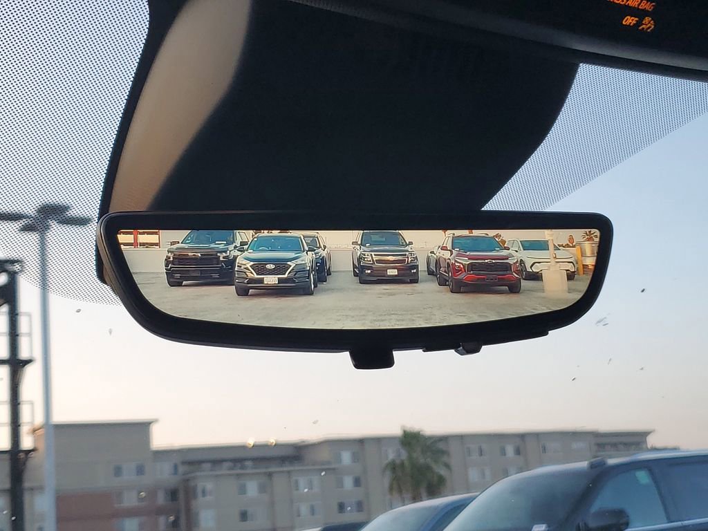 New 2026 Chevrolet Suburban High Country image 17