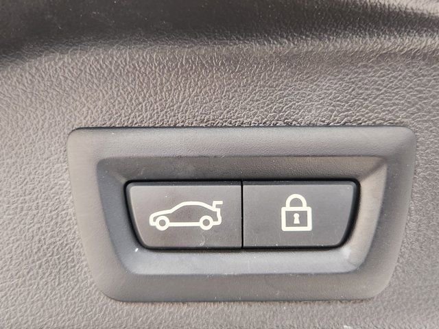 Used 2023 BMW X5 sDrive40i w/ Parking Assistance Package image 36