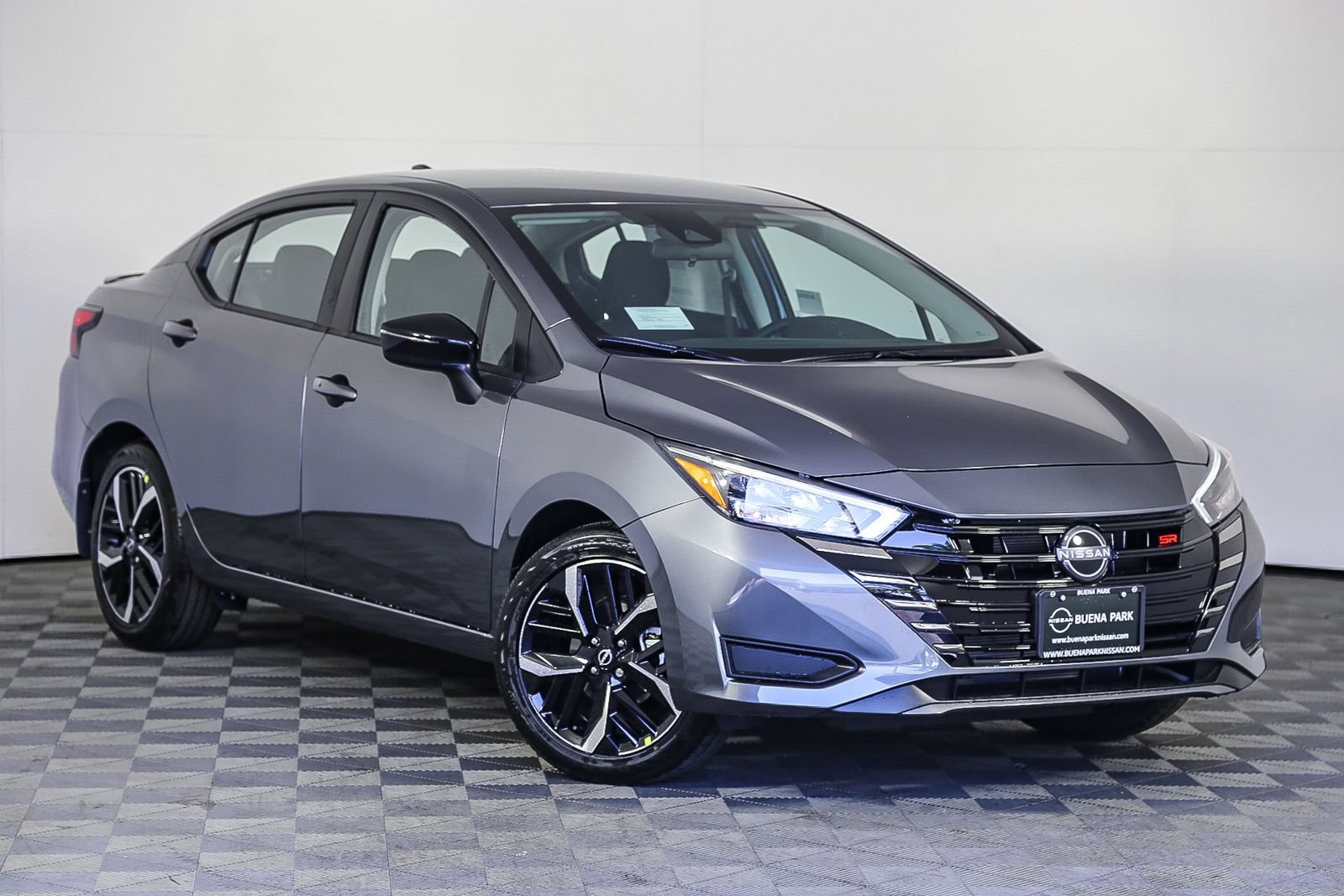 Used 2025 Nissan Versa SR w/ Trunk Package