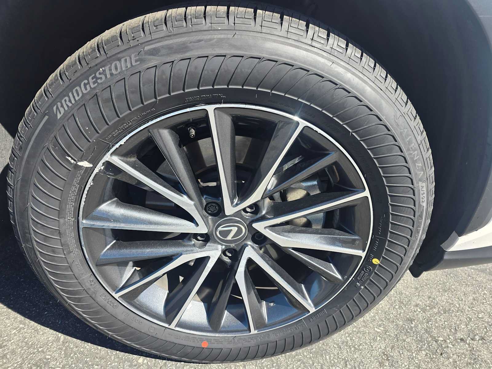 Used 2025 Lexus NX 350h AWD w/ Accessory Package (2T) image 9