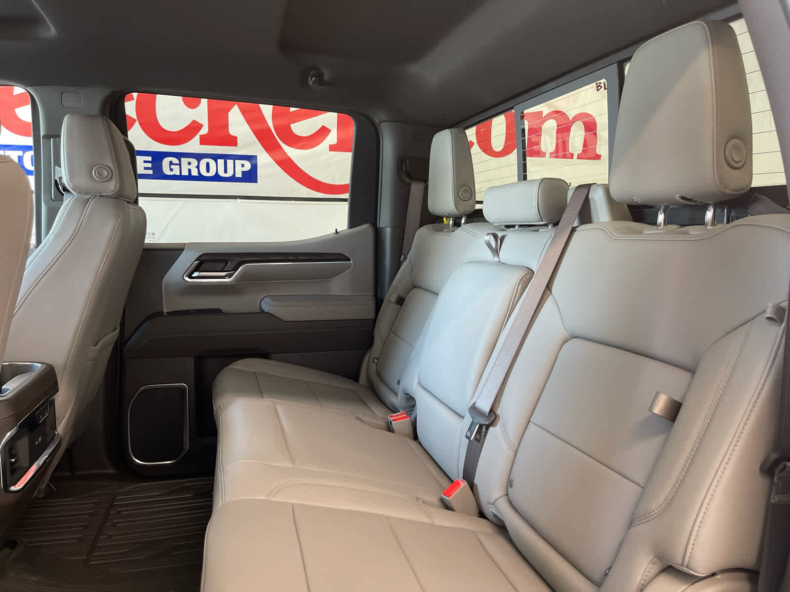 New 2026 GMC Sierra 1500 SLT w/ SLT Premium Plus Package image 24