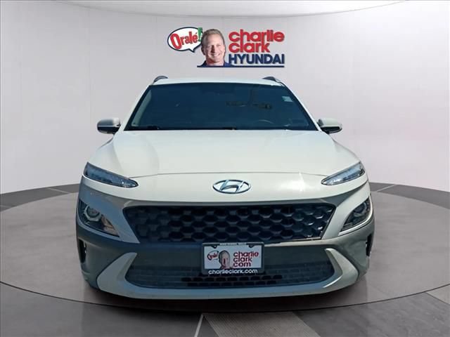 Used 2023 Hyundai Kona SEL w/ Cargo Package FWD image 6