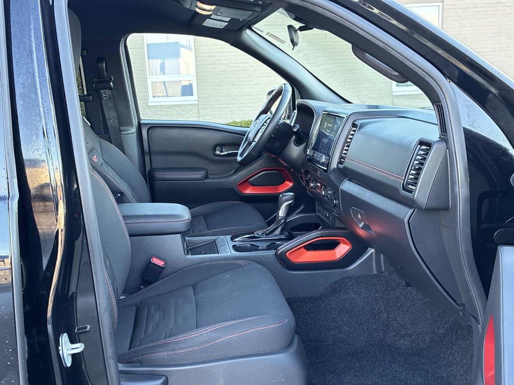 Certified 2023 Nissan Frontier PRO-4X w/ Pro Convenience Package image 10