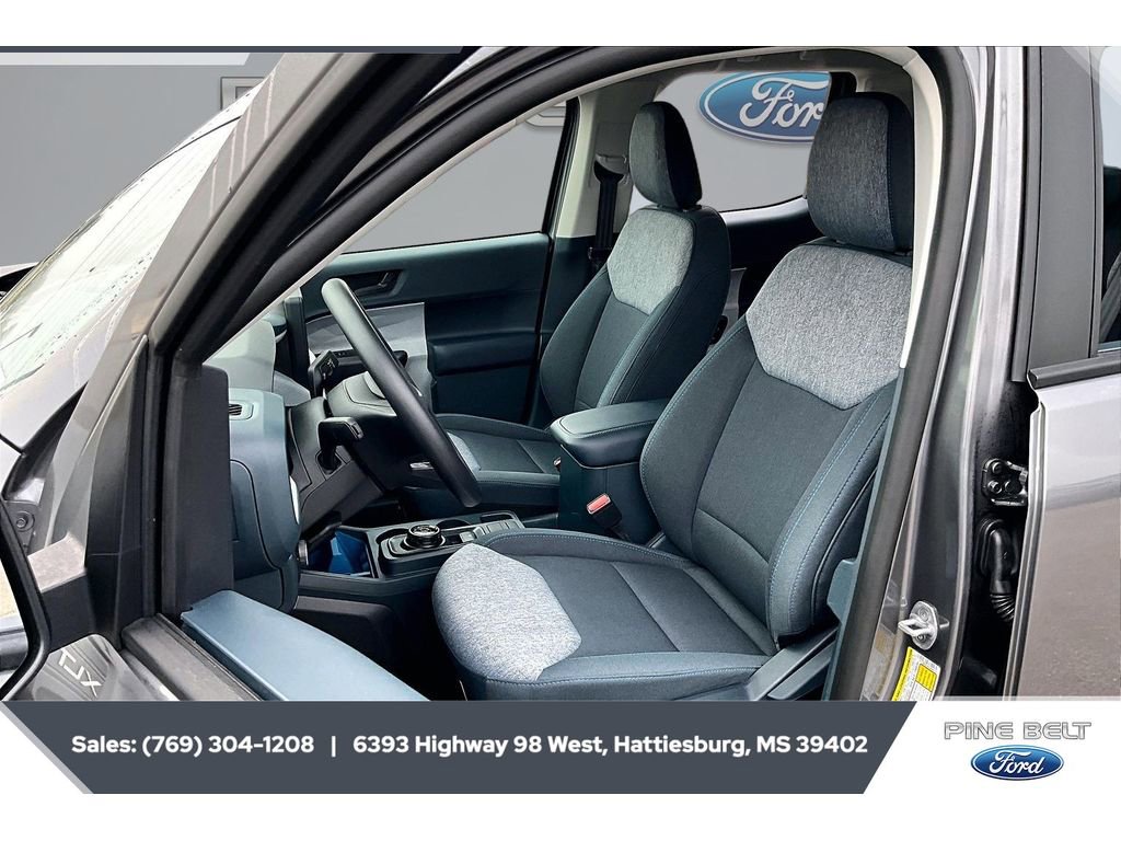 Used 2025 Ford Maverick XLT FWD image 19