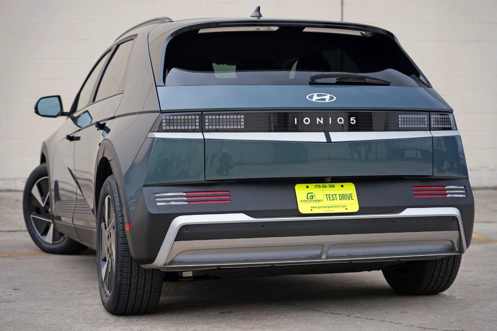 Used 2025 Hyundai Ioniq 5 SEL RWD image 6