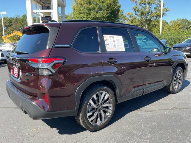 Used 2026 Subaru Forester Touring AWD/4WD image 8