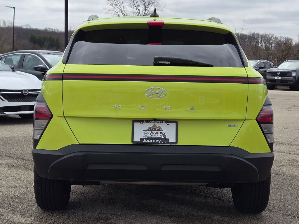 Used 2024 Hyundai Kona SEL AWD/4WD image 11