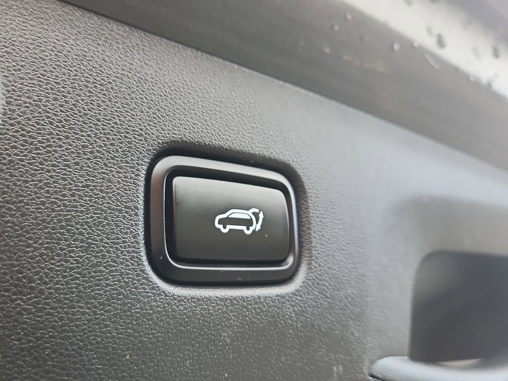 Used 2024 Hyundai Tucson Blue image 12